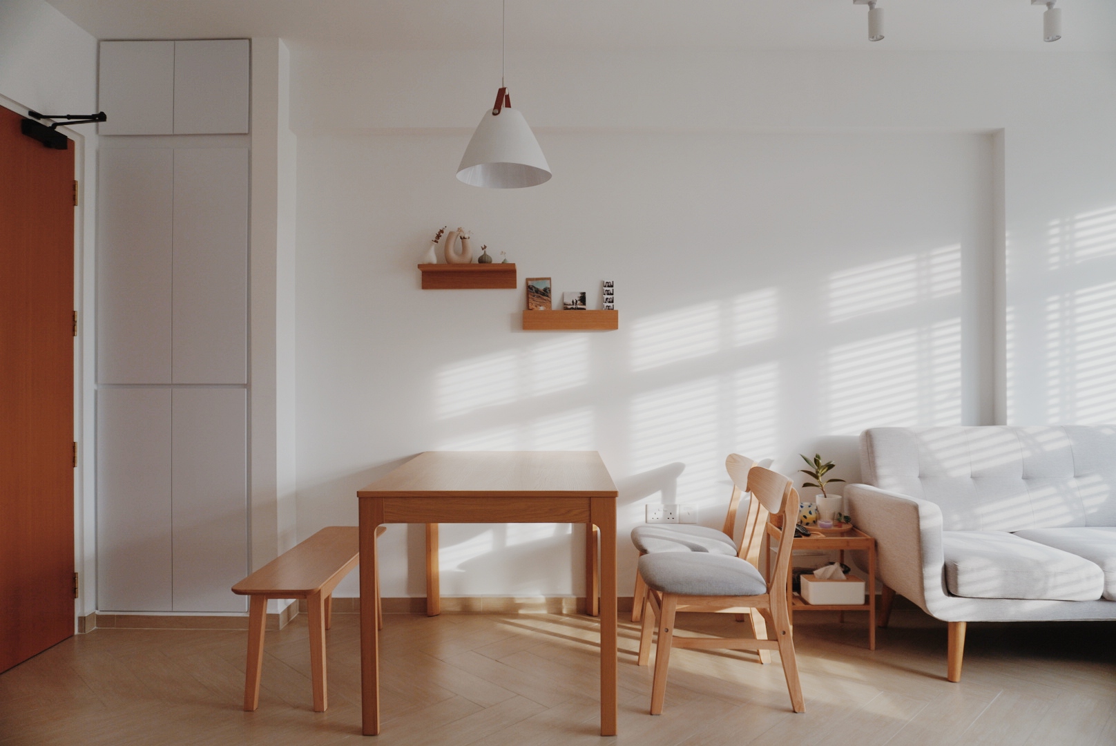 Read more about the article Home Tours: How a Couple Designed Their Elegant Abode