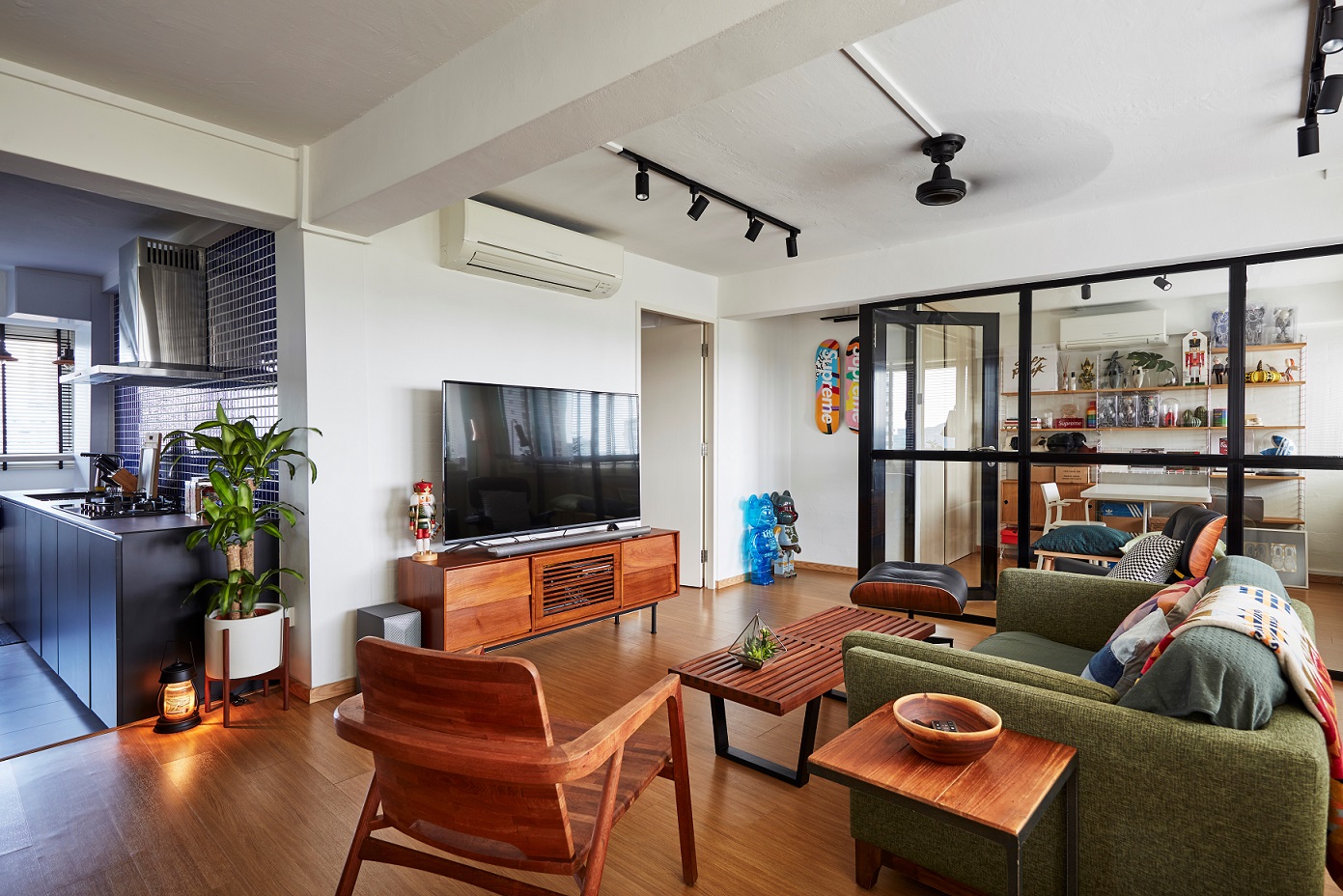 HDB MNH The 'Hypebeast' Home