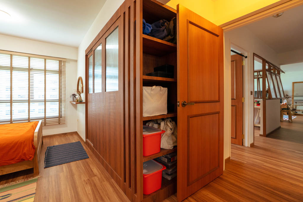 Wardrobe area in Japanese inspired woody home at Tampines