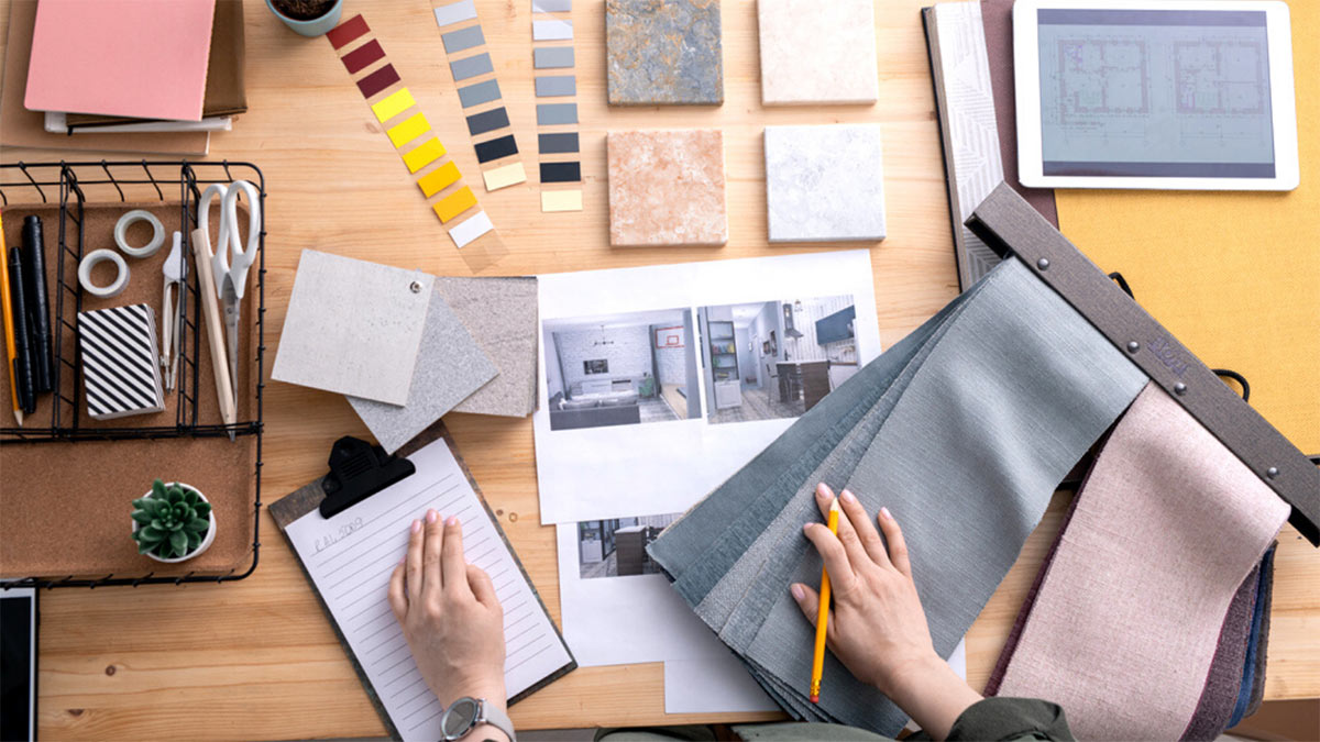 Interior Designer, ​​Contractor, or Home Stylist: What’s the Difference?