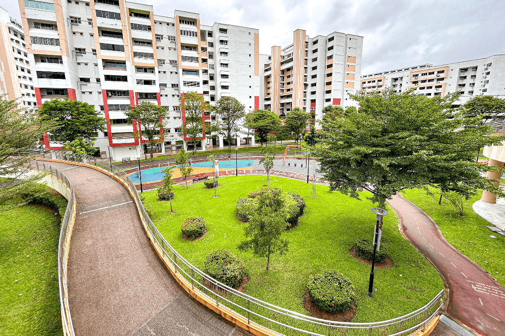 Jurong Spring Playfields_1-min